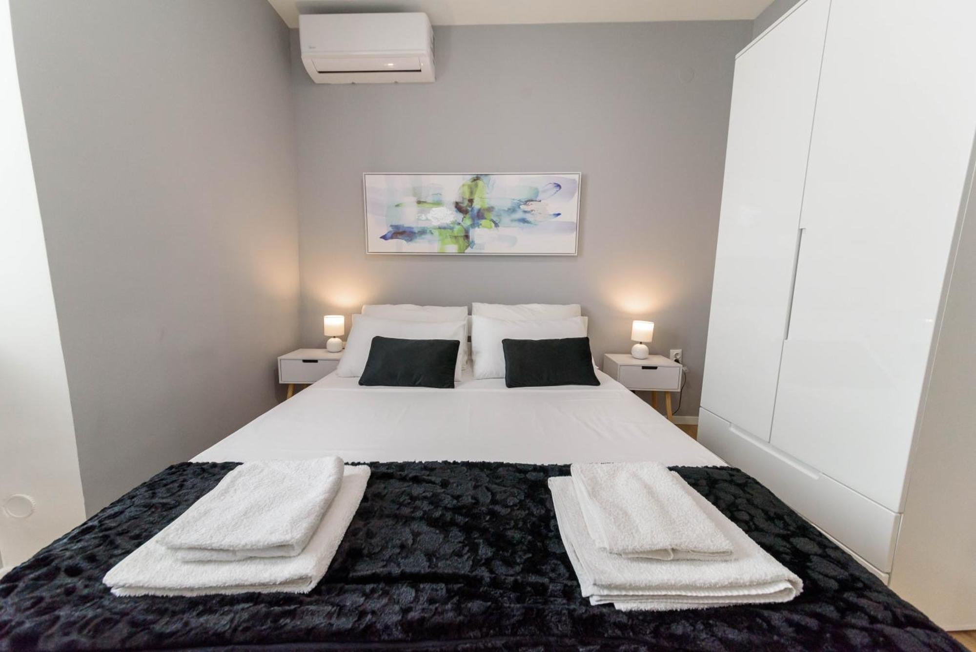 Poluotok 2 Appartement *